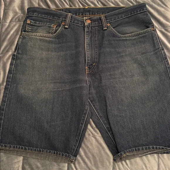 Levi's Women’s  Dark Blue Relaxed Jeans

Very good condition - Picture 3 of 4